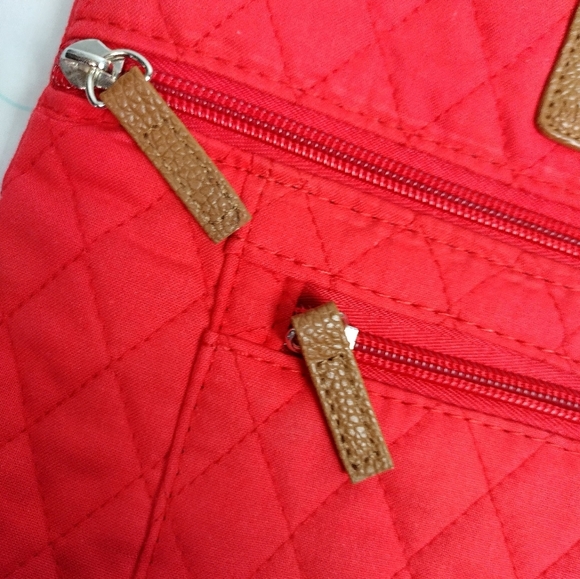 STONE MOUNTAIN Women's Crossbody Purse Quilted Lockport Style Coral Color NWT - Picture 16 of 16